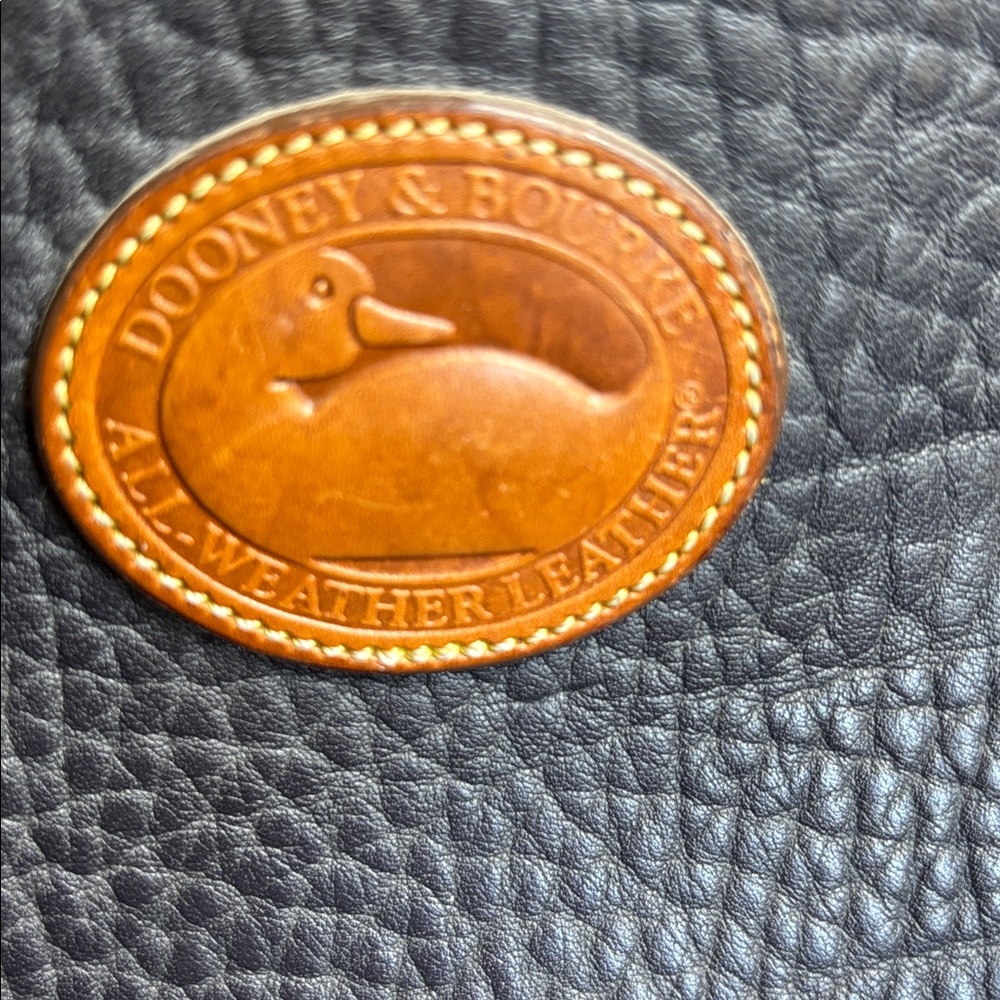 Dooney & Bourke Black With Tan Trim Vintage Bag - Picture 13 of 16